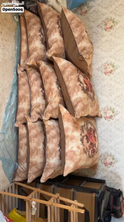 اثاث ومخدات للبيع استخدام سنه الأثاث صلاة النبي مافيه اشي 2