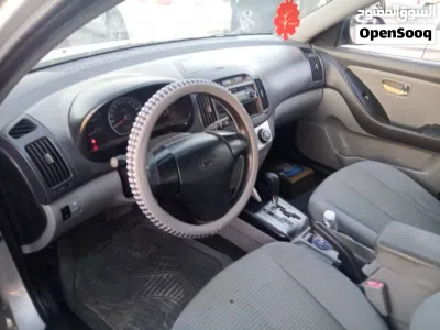 Hyundai Avante Limited 3