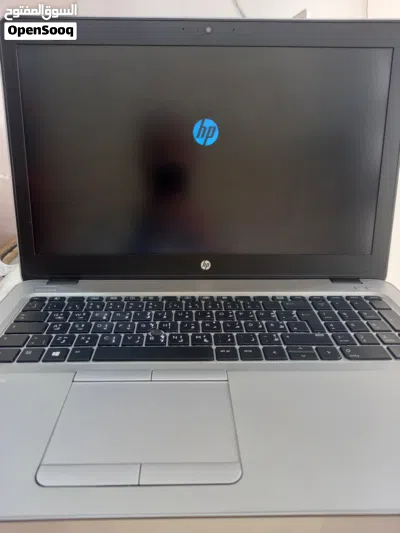 حجم الشاشة كبير 15.6 . hp .المعالج كور اي 5 الجيل 6 الهارد 256 ssd الرام 8 4