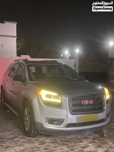 GMC Acadia Limited 3