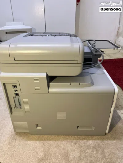 للبيع طابعة Ricoh MP C307SP الأصلية بحالة ممتازة جدًا واستعمال خفيف، نظيفة وبحالة الوكالة. 2
