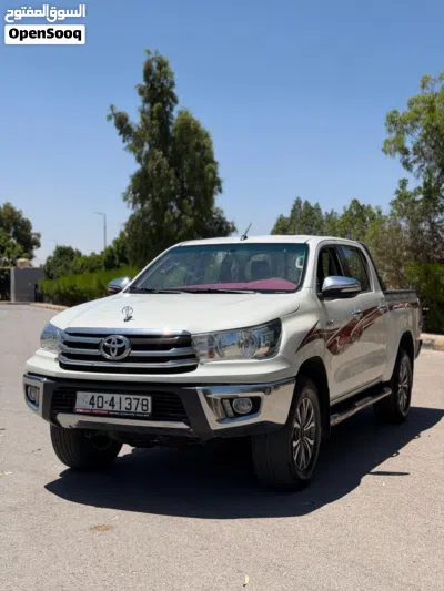 Toyota Hilux Standard 3