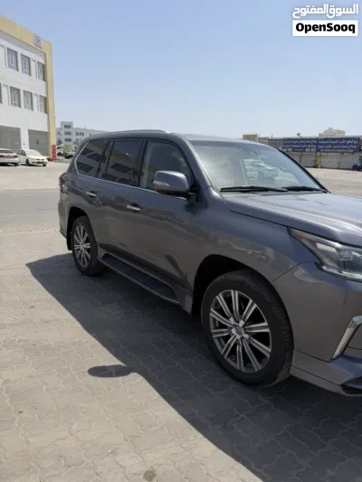 Lexus LX LX 570 3