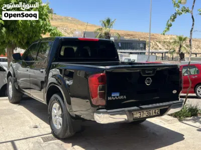 نيسان نافارا LE 4