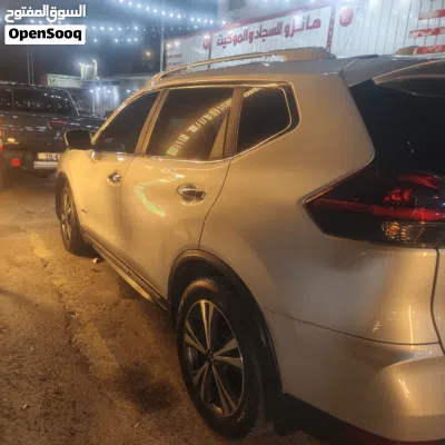 Nissan Rogue SL 3