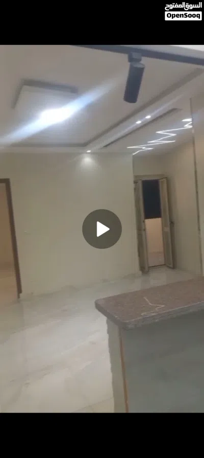 لوكس على شارع 45 راسا 4