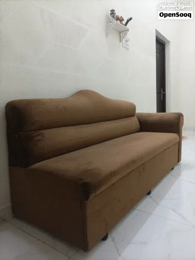 كنبة سرير بحالة ممتازة 3