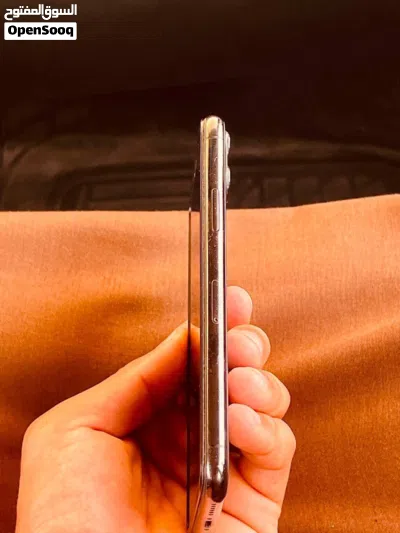 iPhone 11 pro 3