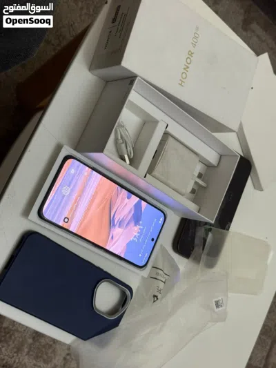 Honor 400 5g 12Ram 512g الجهاز ما فيه ولا أي غلطه مع كرتونية وعظمة الشاحن 100 w 3