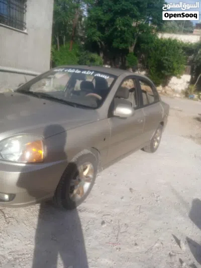 Kia Rio Standard 3