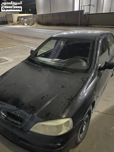 Opel Astra Standard 4