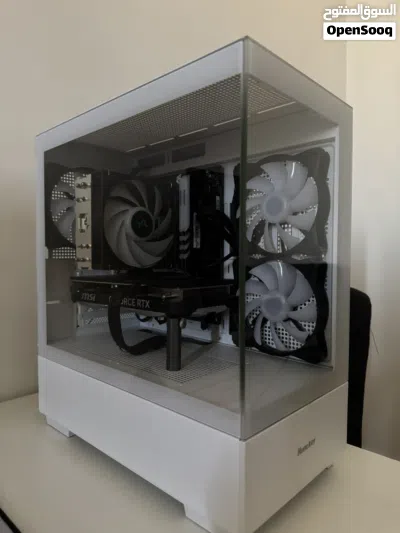 PC GAMING 4070 i5-13400F 32 RAM 3