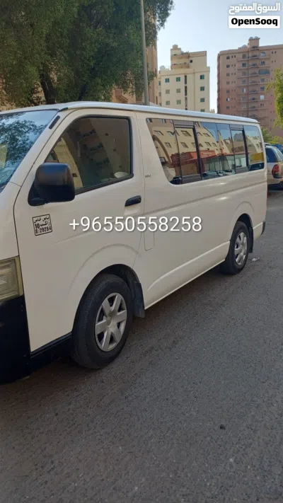 Toyota Hiace GLS 2