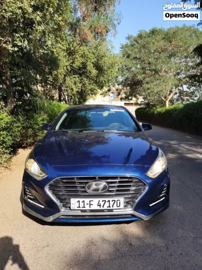 Hyundai Sonata SE 2