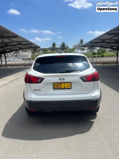 Nissan Rogue S 2