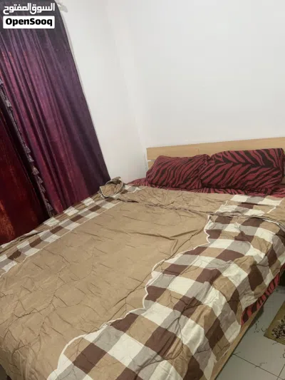 2 سرير 120سم * 200 سم مع المراتب بحاله جيده 25 دينار سرير 2 نفر 160* 200 سم مع المرتبه حالتها جيده 2