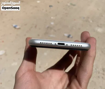 ايفونً 11 لتبديل بي بلايستيشن4 او البيع 2