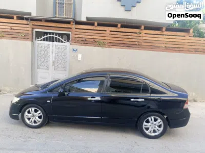 هوندا سيفيك DX 4