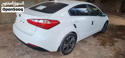Kia Forte Standard 3
