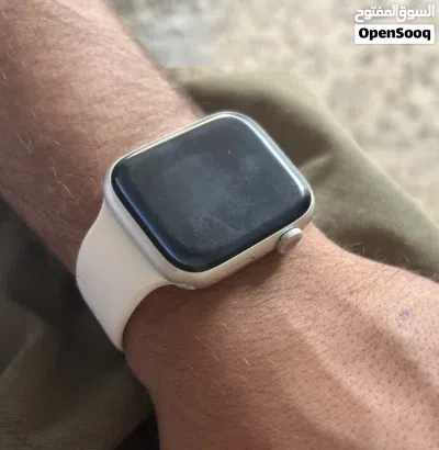 Apple Watch Series 7 بحالة الوكالة استعمال خفيف وسعر مغري 3