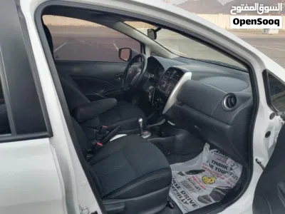 Nissan Versa SV 2