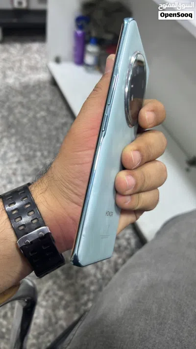 هونور x9c حالة ممتازة 2