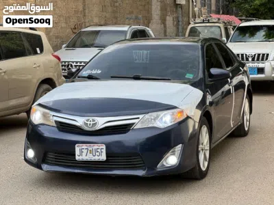 Toyota Camry XLE 2