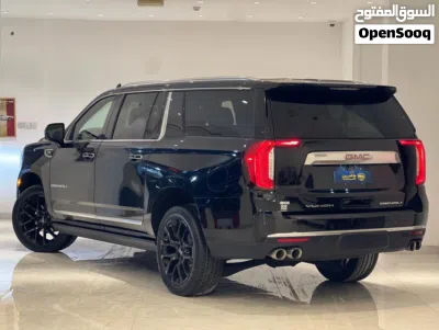 GMC Yukon Denali 4