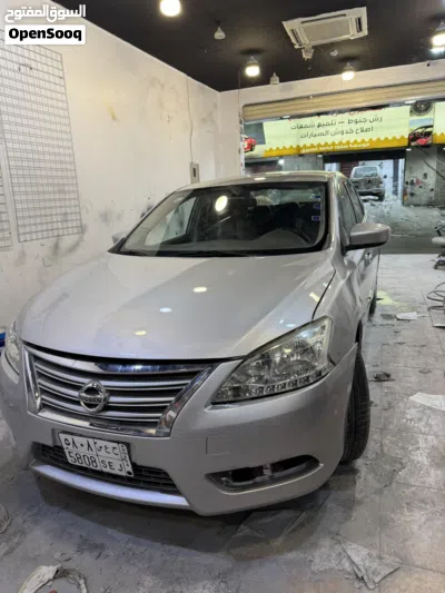 Nissan Sentra Standard 2