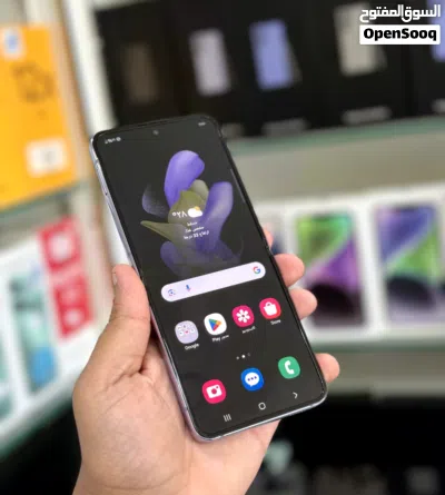 عرض خااص : Samsung Z flip 4 256gb هاتف بحالة الوكالة بدون اي شموخ أو مشاكل مع ضمان و ملحقات بأقل سعر 2