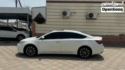 تويوتا افالون XLE 3