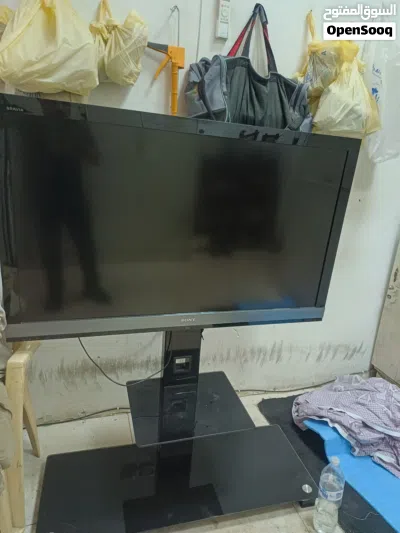 شاشتين سوني 52 انش و اوركا 40 انش 2