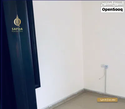 مكتب للايجار في الارسال 4
