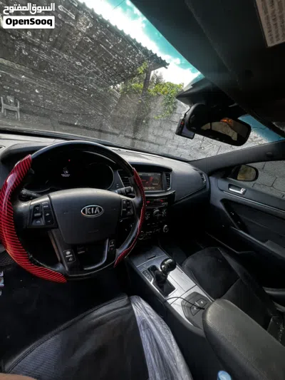 Kia Cadenza Limited 2
