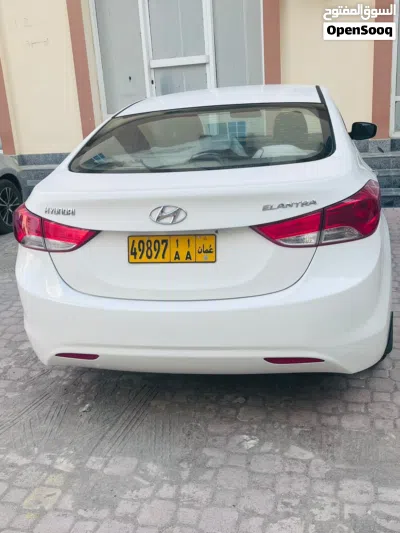 Hyundai Elantra GLS 2