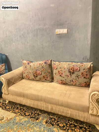 قنفات بحاله جيده جدا لا كسر ولا شك 4