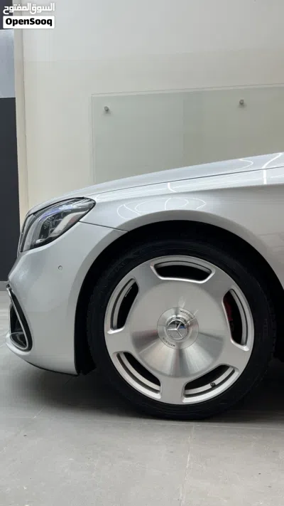 مرسيدس بنز الفئة-S S 550 2