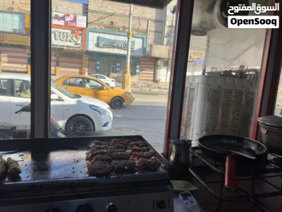 مطعم مجهز بالكامل للايجار 2