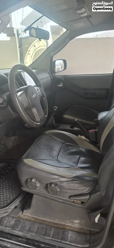 Nissan X-Terra Standard 2