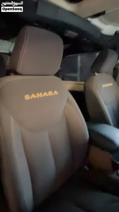 Jeep Wrangler Sahara 4