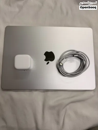 13-inch MacBook Air M5 11 months warranty 4