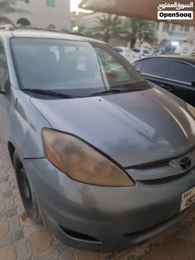 تويوتا سيينا Limited 4