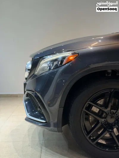Mercedes Benz GLE-Class GLE 450 3