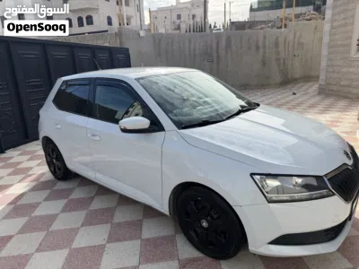 سكودا فابيا Manual 4