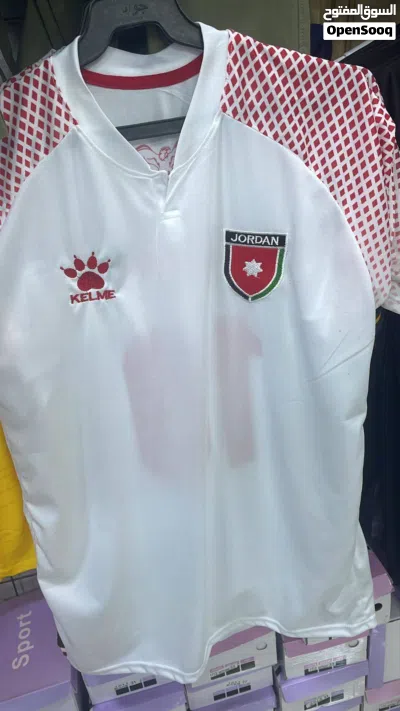 تيشيرت المنتخب بسعر حرق اشتري القطعه ب 8 والثنتين ب 13!!! 2