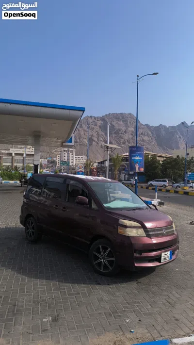 تويوتا فوكسي Voxy S-Z 3