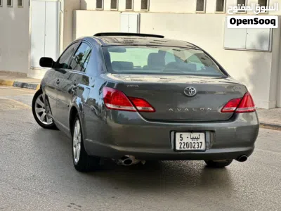 Toyota Avalon Limited 3
