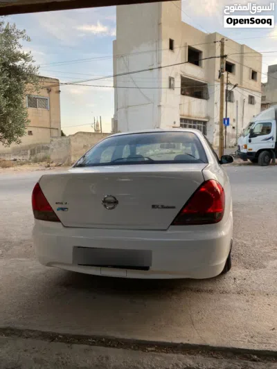 Nissan Sunny Standard 3