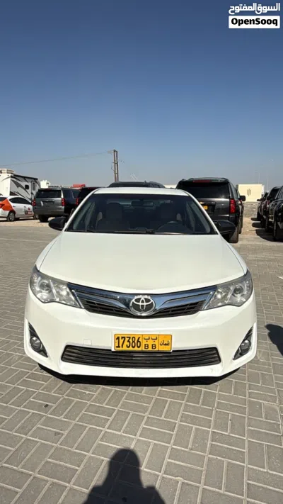 تويوتا كامري Standard 4