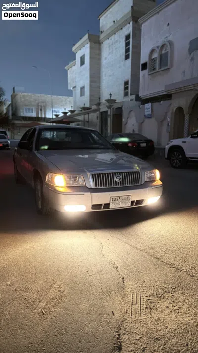 Mercury Grand Marquis Base 3
